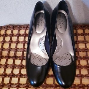 Dexflex low heels
